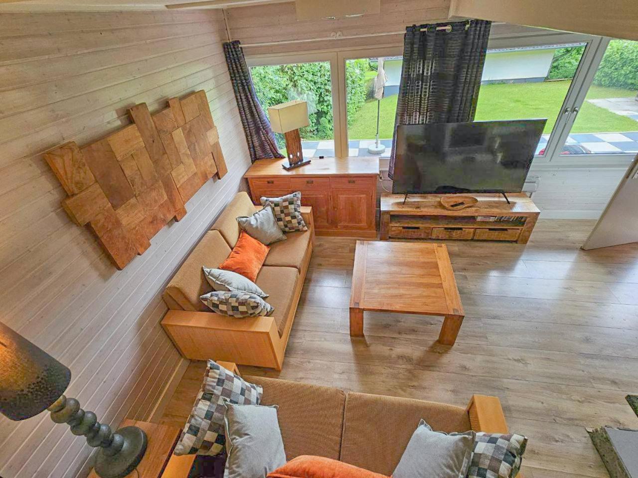 Ferienhaus "Gestiefelter Kater" Am See Im Bergland Kirchheim  Exteriér fotografie