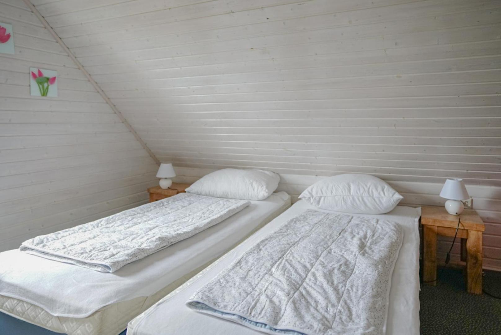 Ferienhaus "Gestiefelter Kater" Am See Im Bergland Kirchheim  Exteriér fotografie
